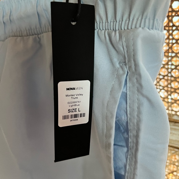 Montez Volley Trunk - Light Blue - Picture 2 of 6